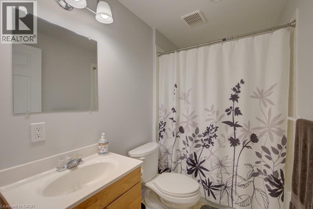 58D HARRIS Avenue - 35