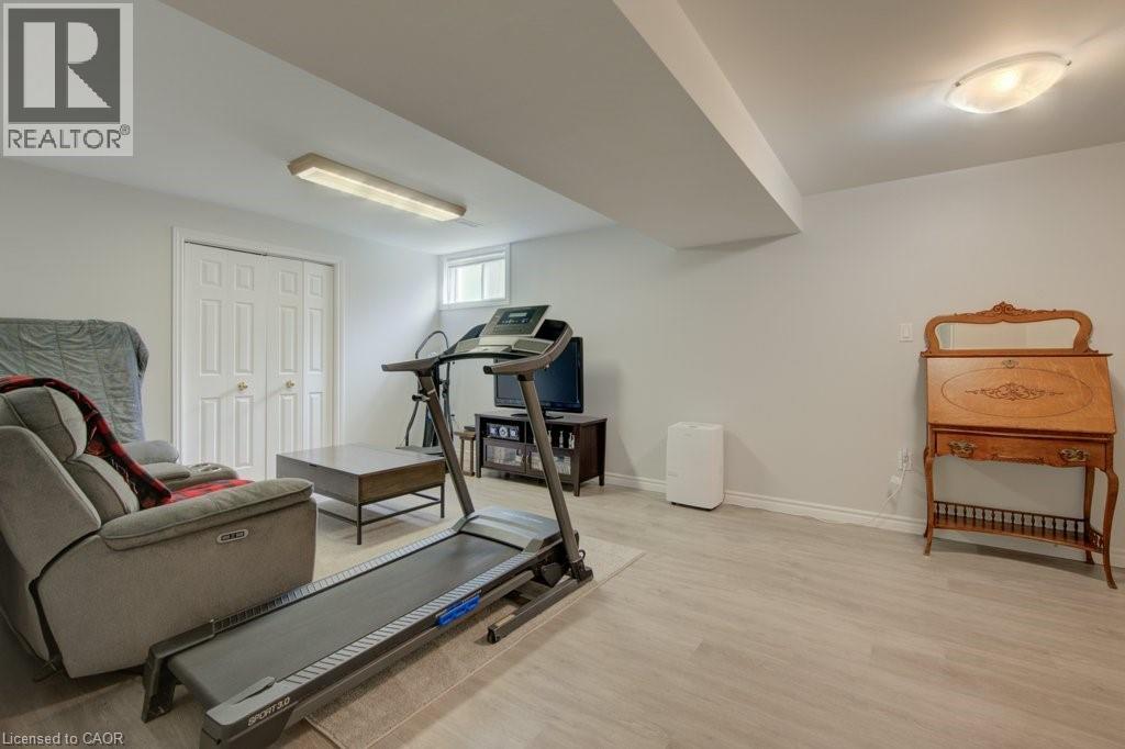 58D HARRIS Avenue - 37
