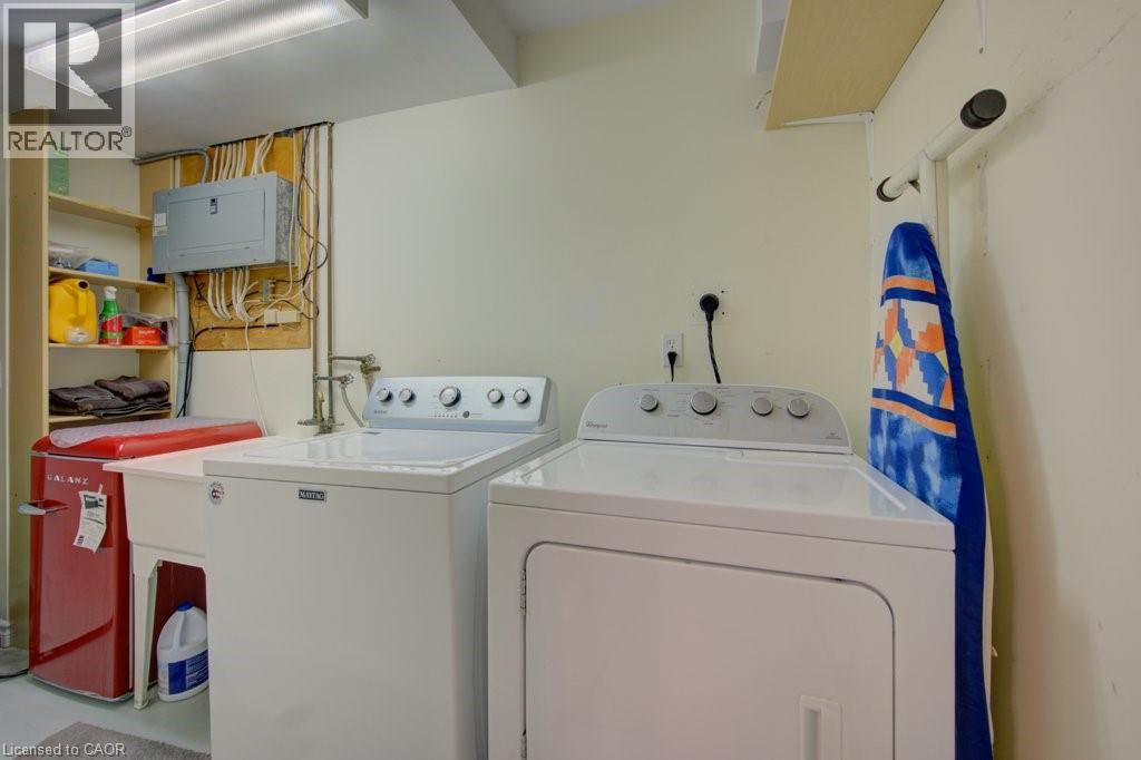 58D HARRIS Avenue - 38