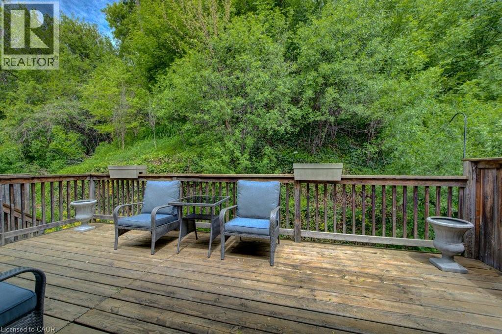 58D HARRIS Avenue - 41