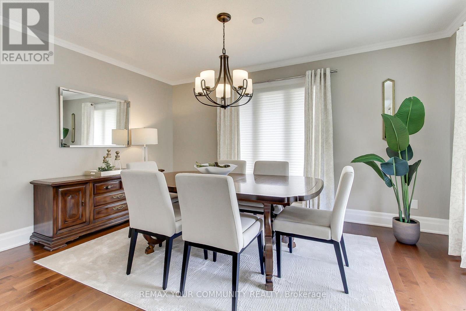 #5 23 REDDINGTON DRIVE - 22