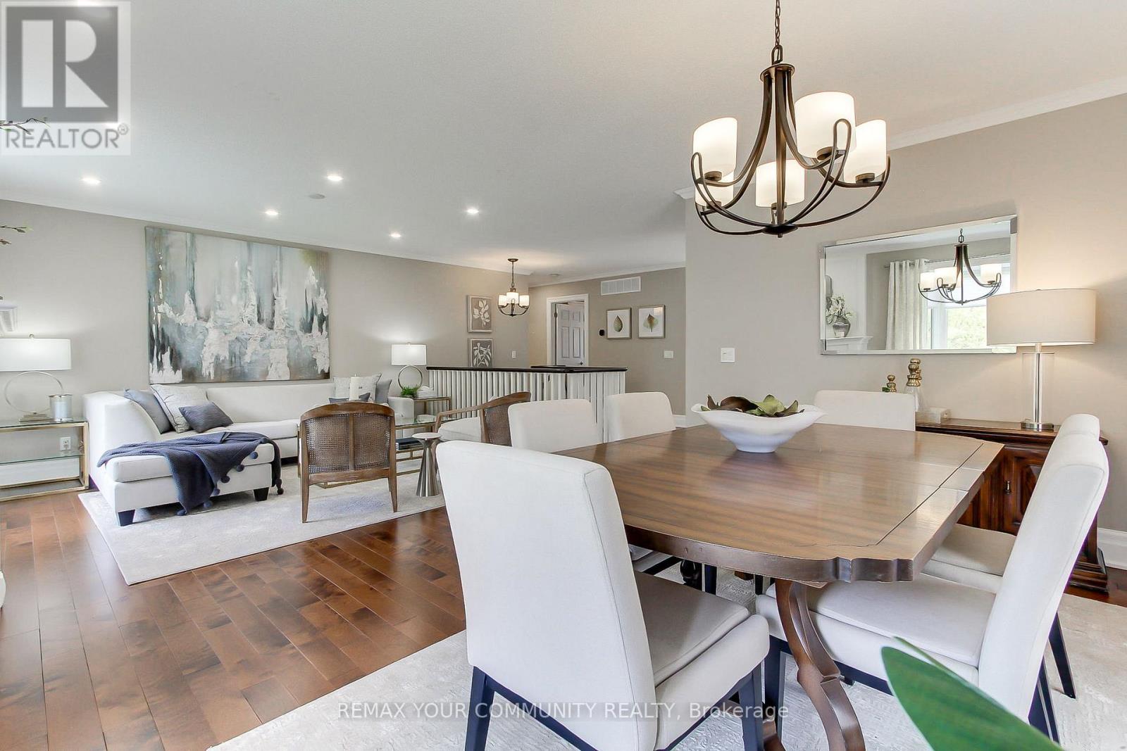 #5 23 REDDINGTON DRIVE - 23