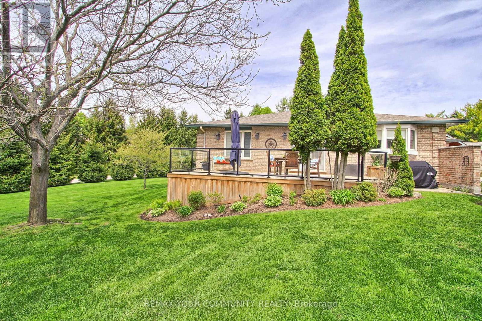 #5 23 REDDINGTON DRIVE - 48