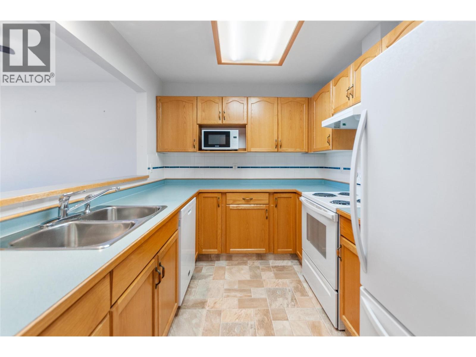 2401 South Main Street Unit# 202, Penticton