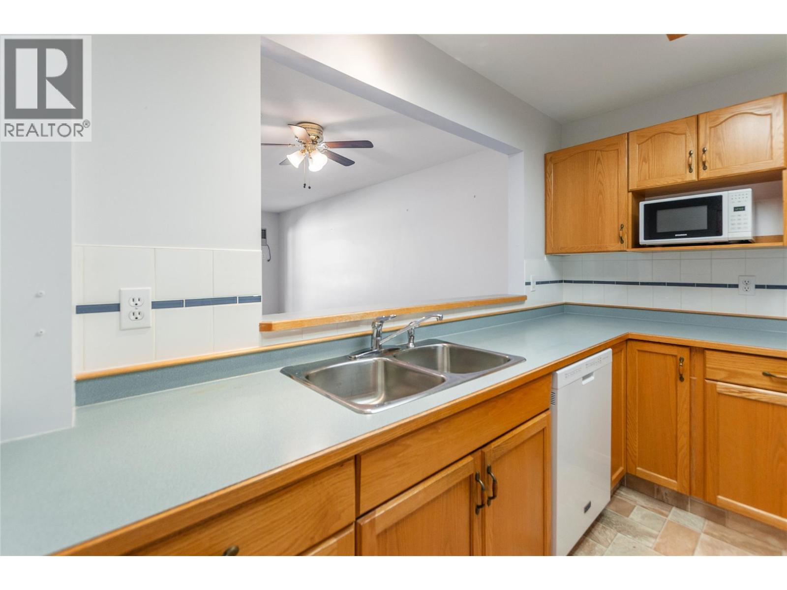 2401 South Main Street Unit# 202, Penticton