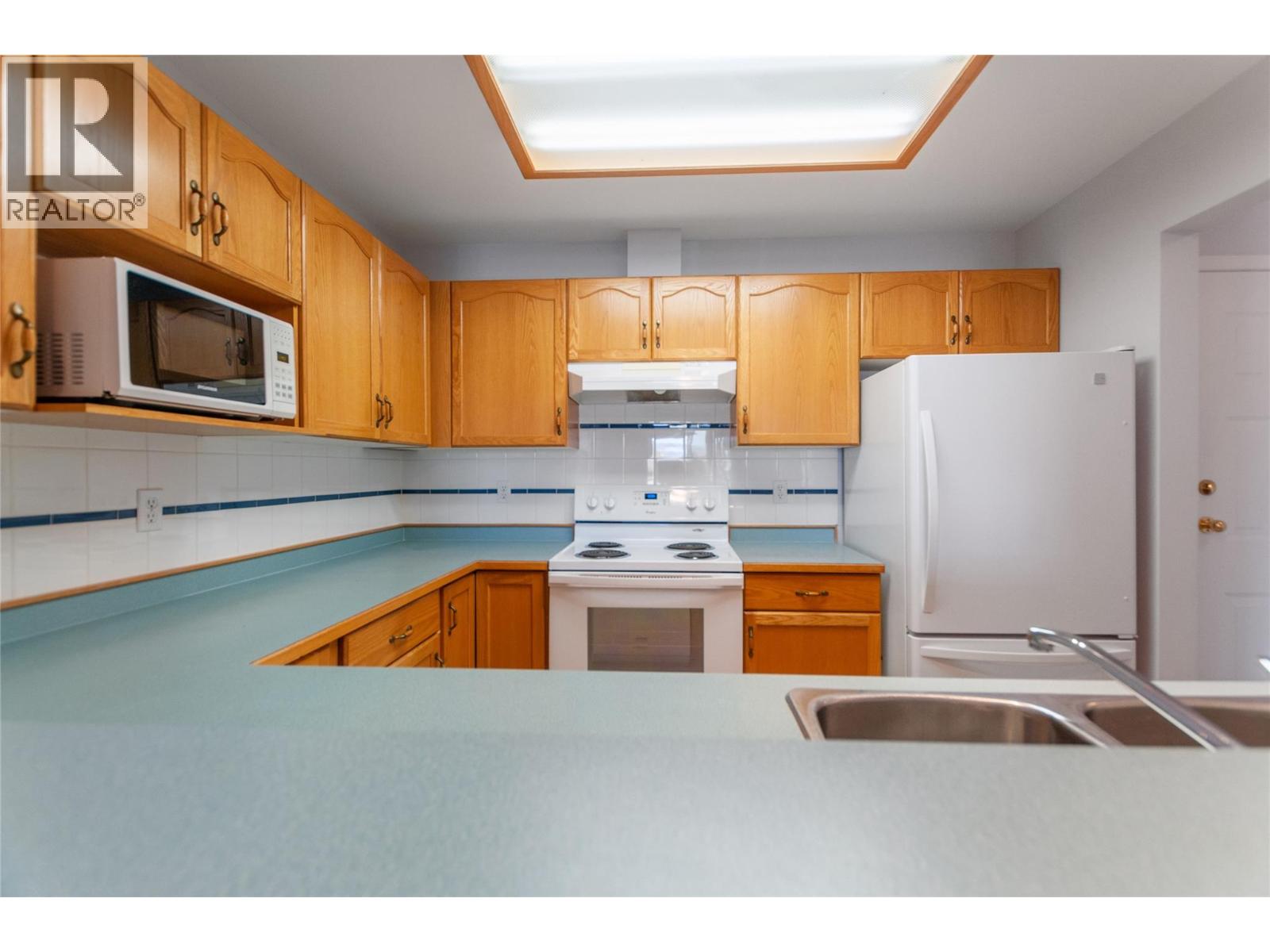 2401 South Main Street Unit# 202, Penticton
