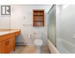2401 South Main Street Unit# 202, Penticton, BC V2A5J1 Photo 14