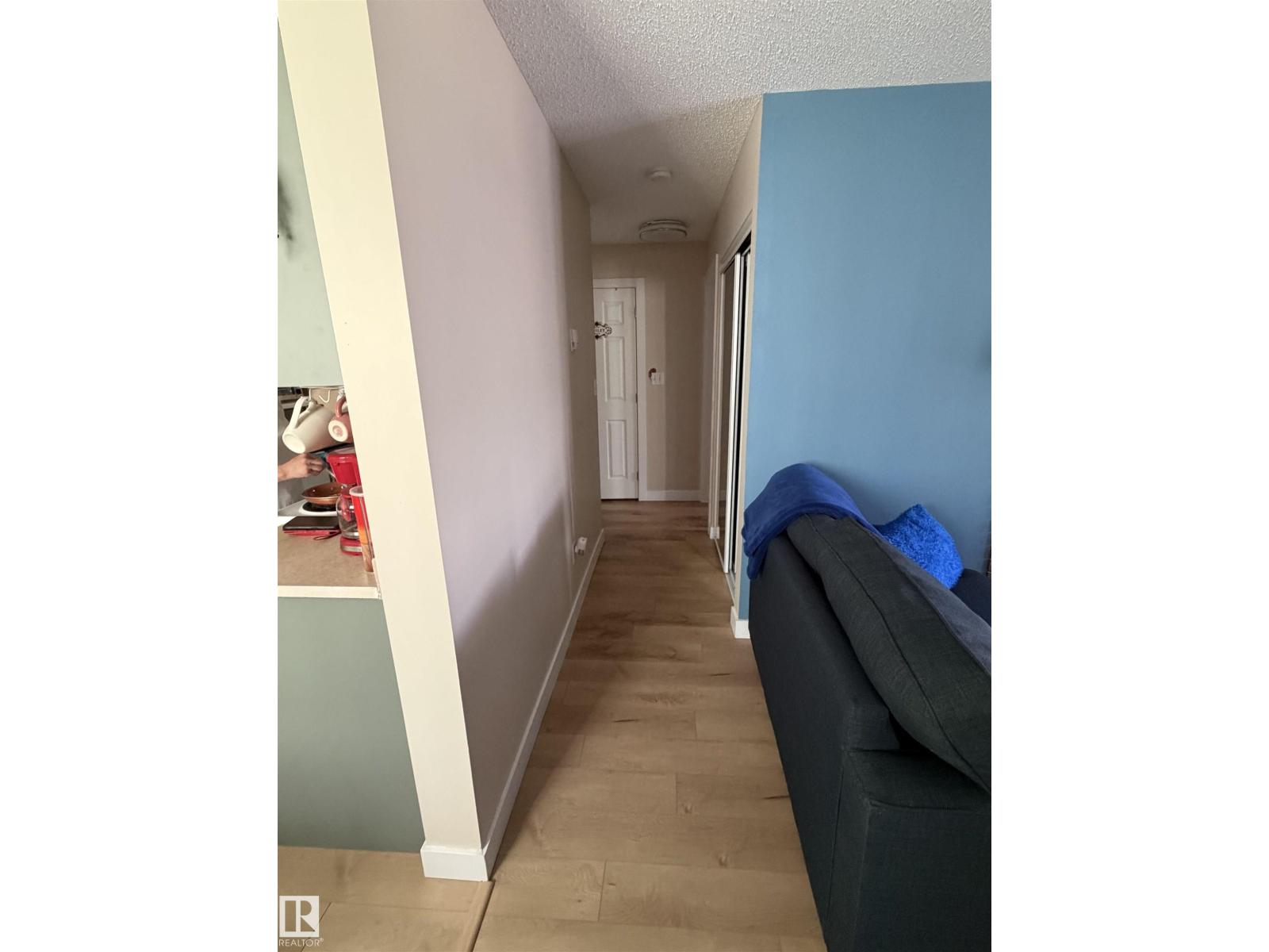 #205 10604 110 AV NW NW - 13