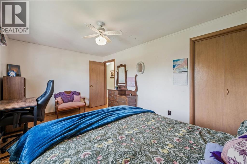 39 CHARLOTTE Crescent - 23