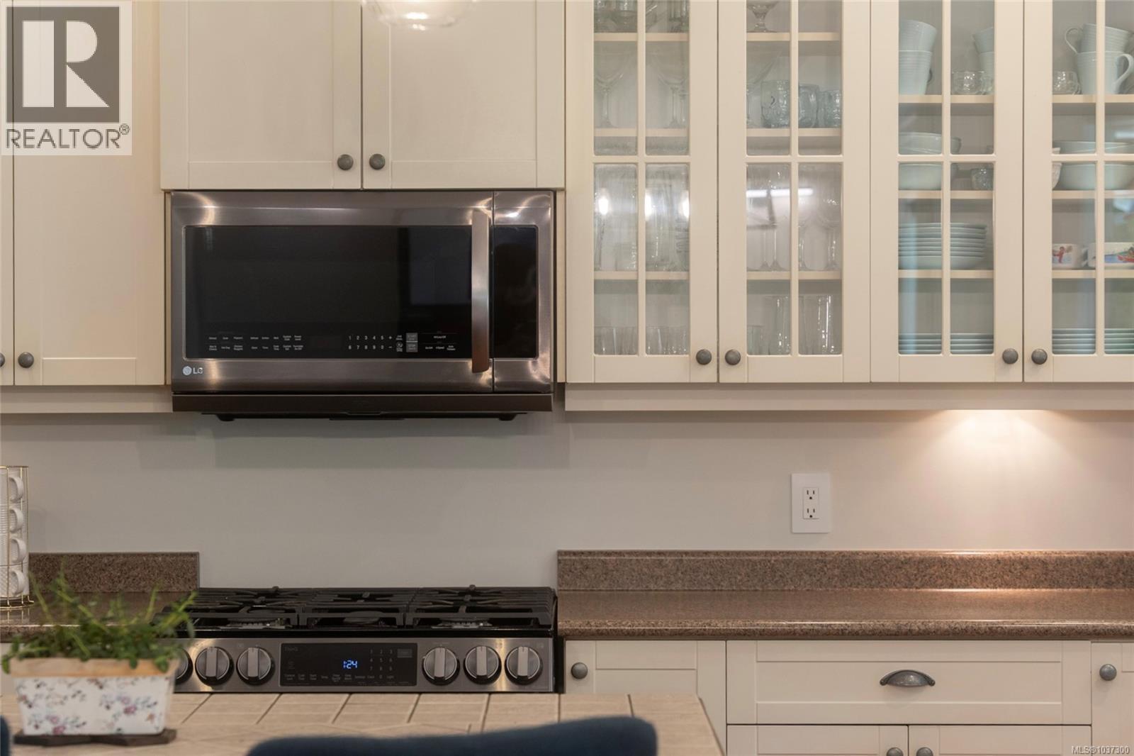 474 Louise Rd - 8