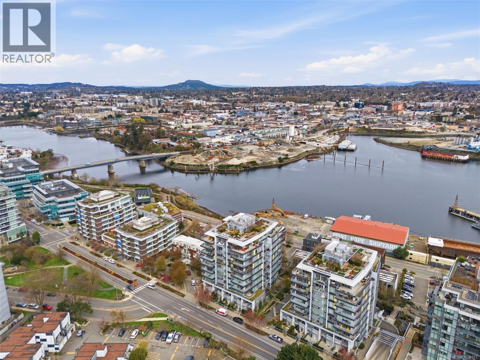 #803 379 Tyee Rd - 34