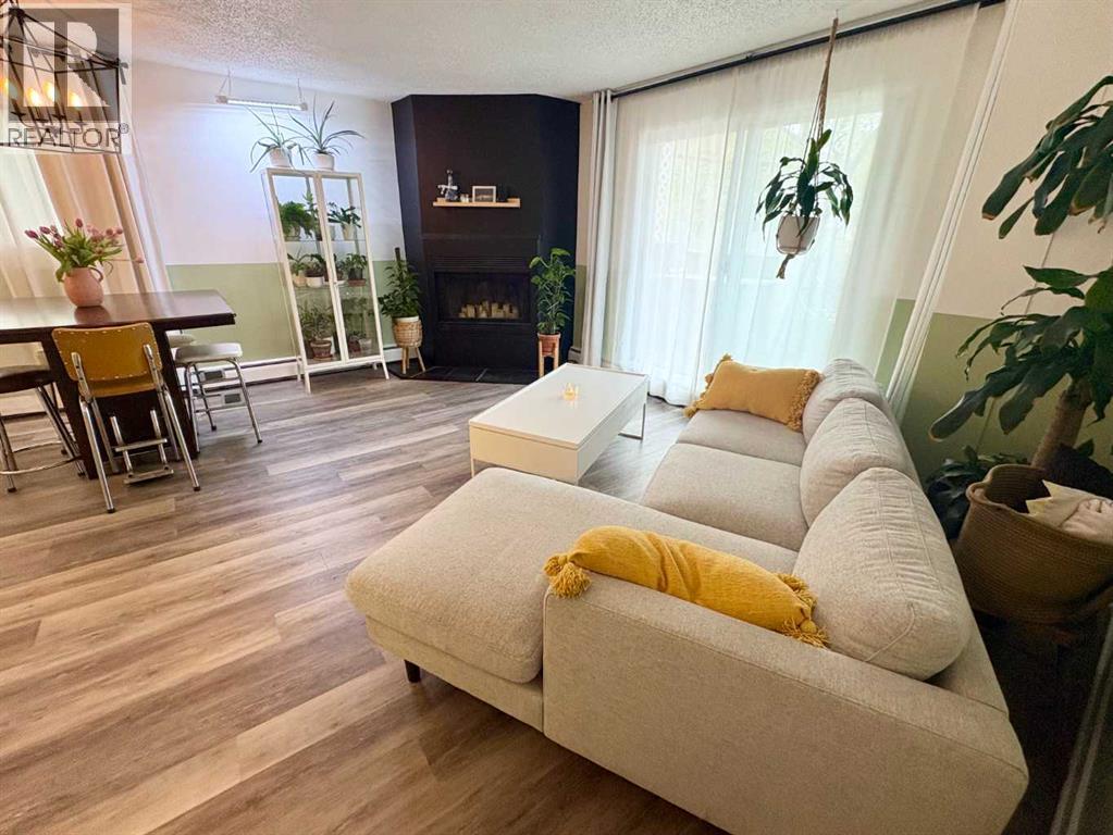 #2 1607 26 Avenue SW - 6