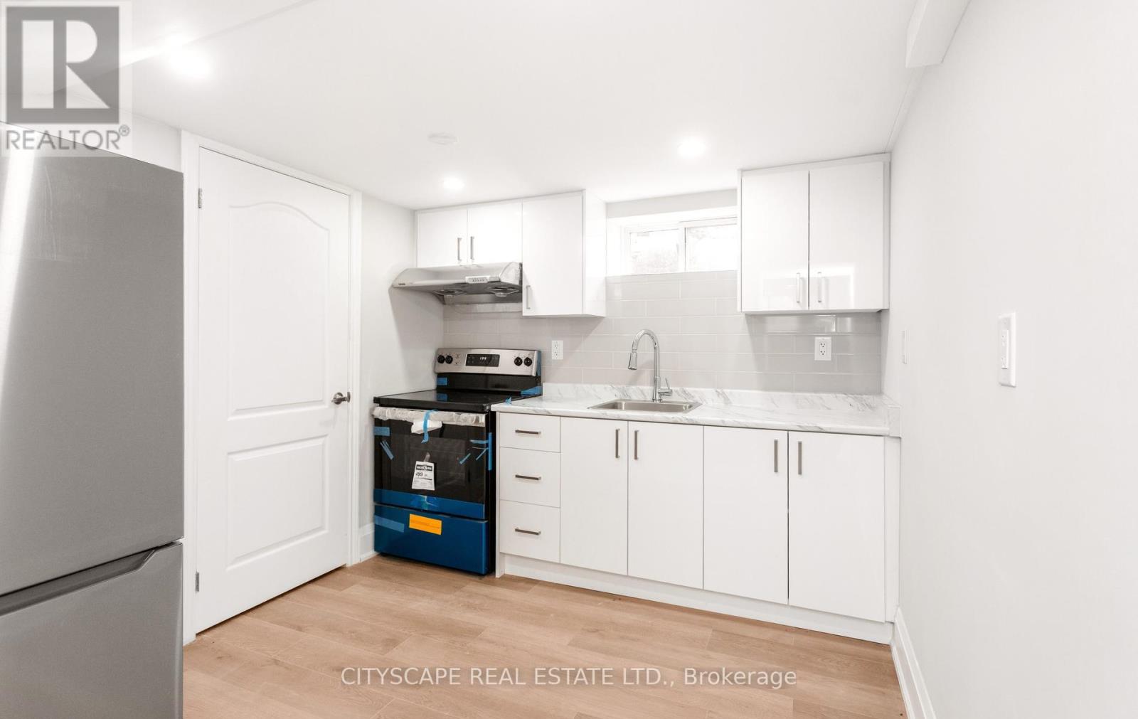 446 ARGYLE STREET - 28