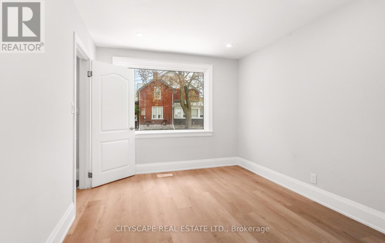 446 ARGYLE STREET - 5