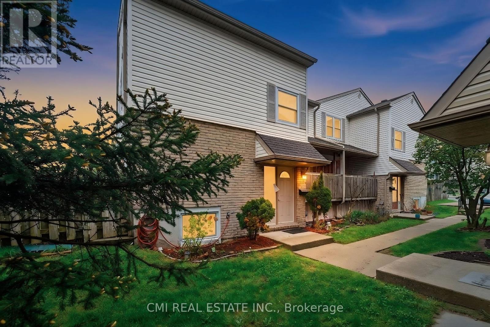 #44 1300 UPPER OTTAWA STREET - 1