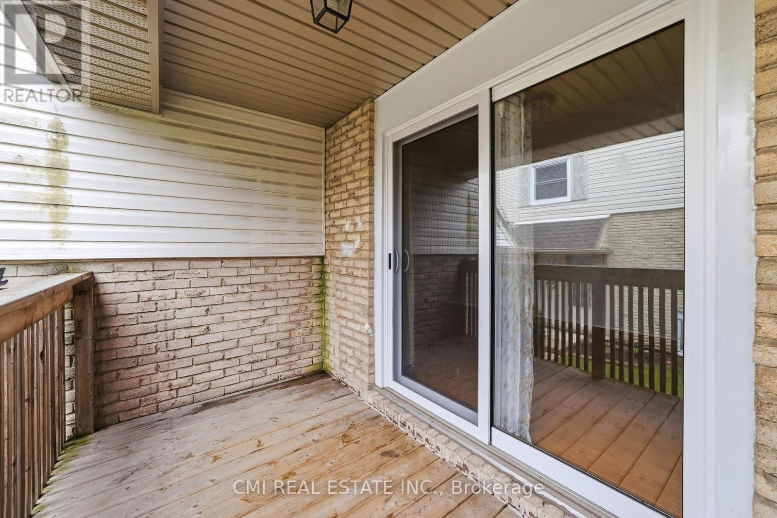 #44 1300 UPPER OTTAWA STREET - 15