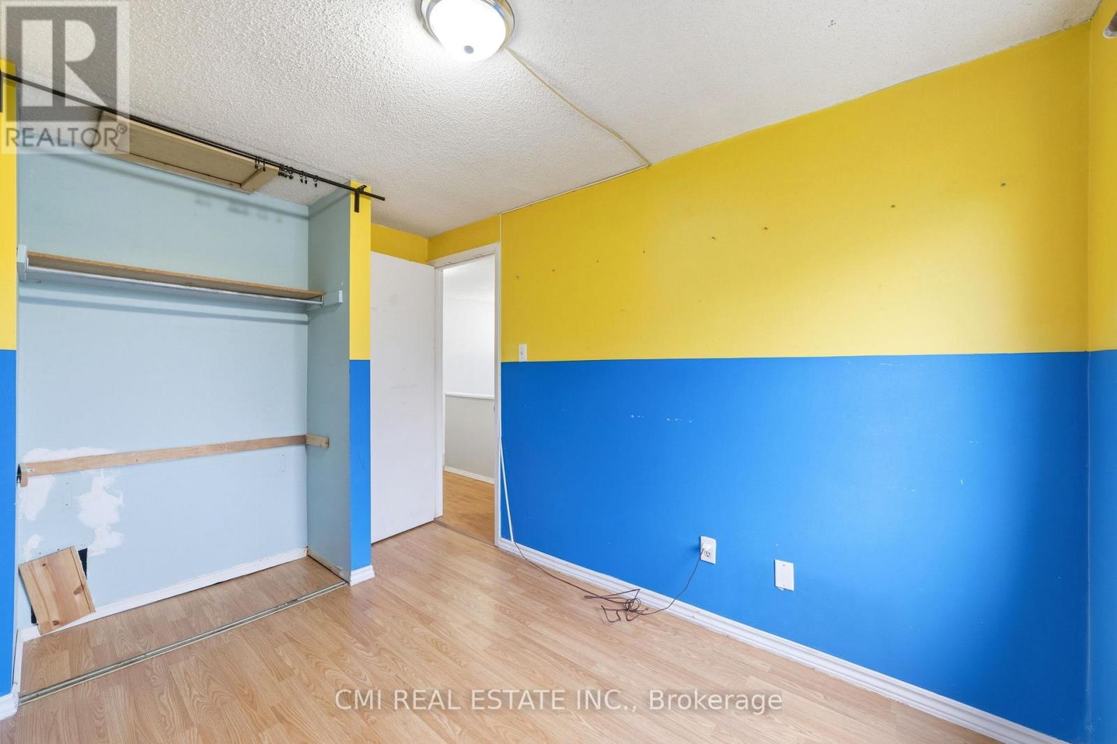 #44 1300 UPPER OTTAWA STREET - 28