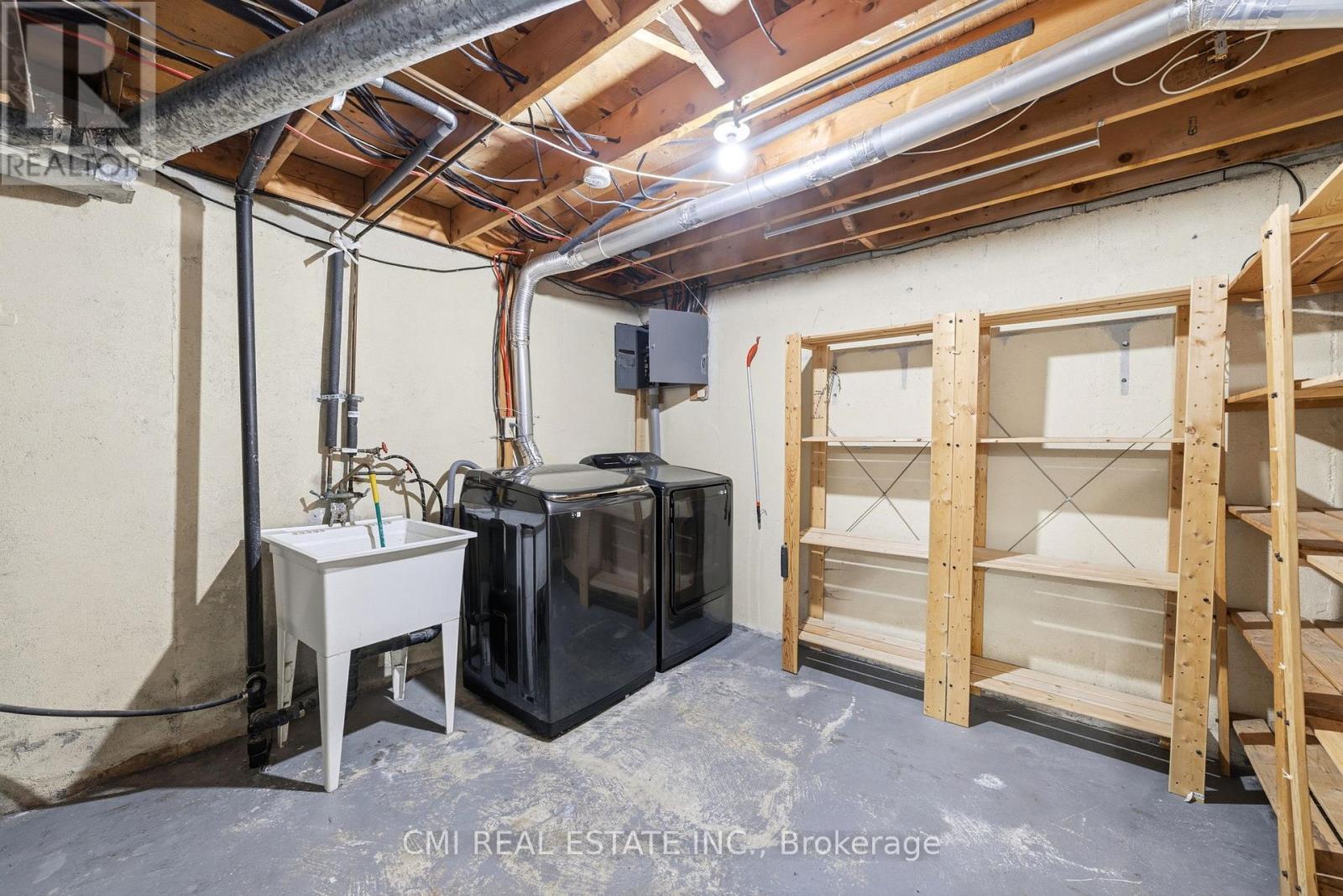 #44 1300 UPPER OTTAWA STREET - 36