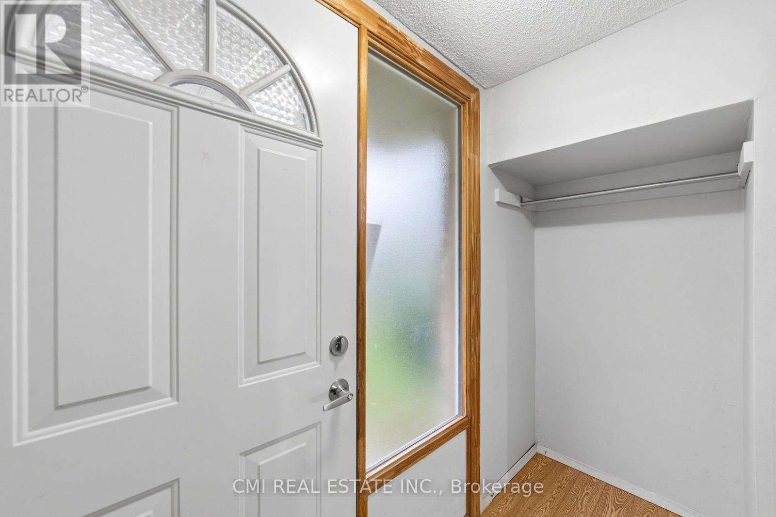 #44 1300 UPPER OTTAWA STREET - 6