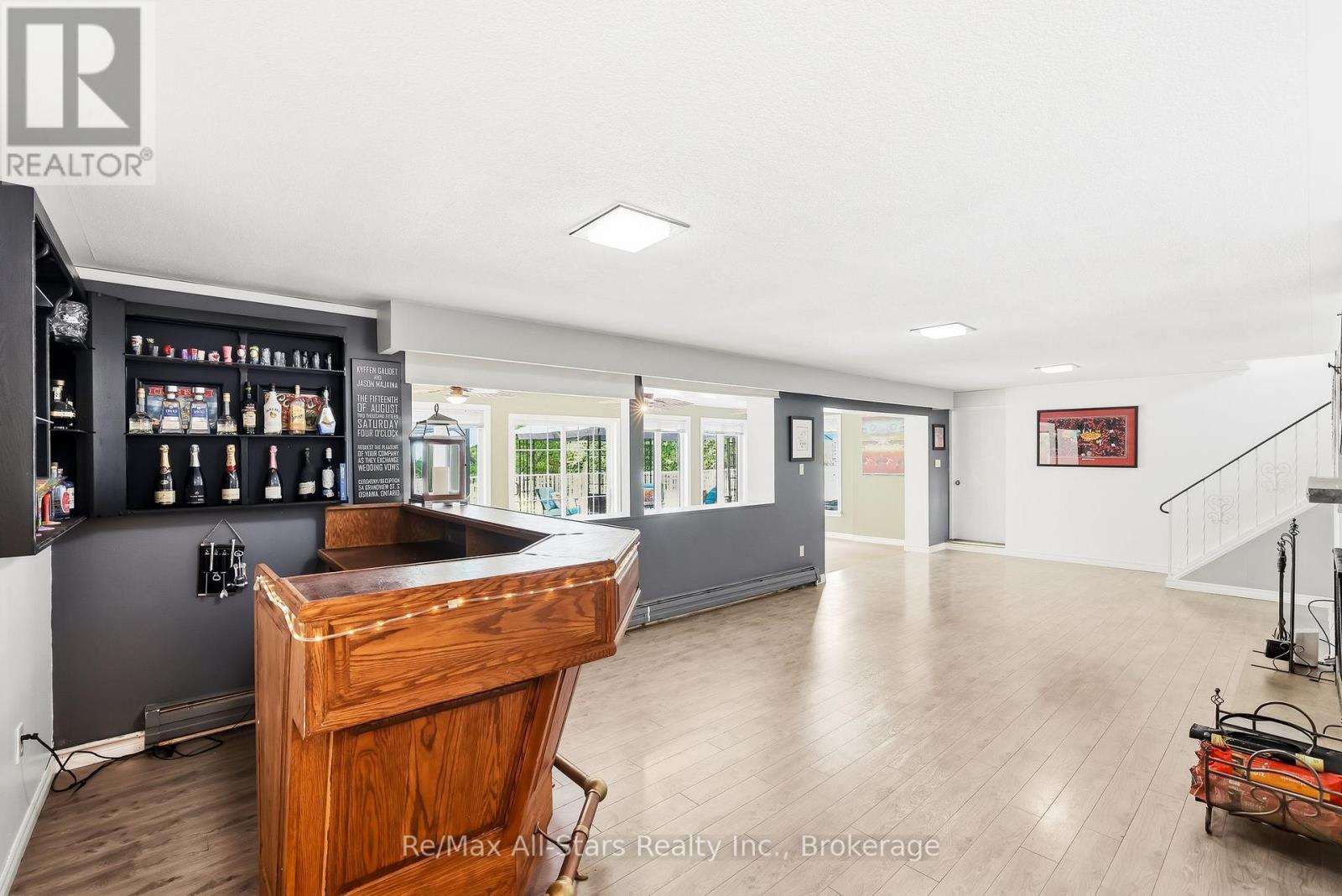 54 GRANDVIEW STREET S - 20