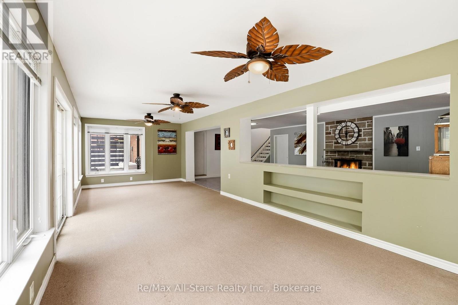 54 GRANDVIEW STREET S - 24