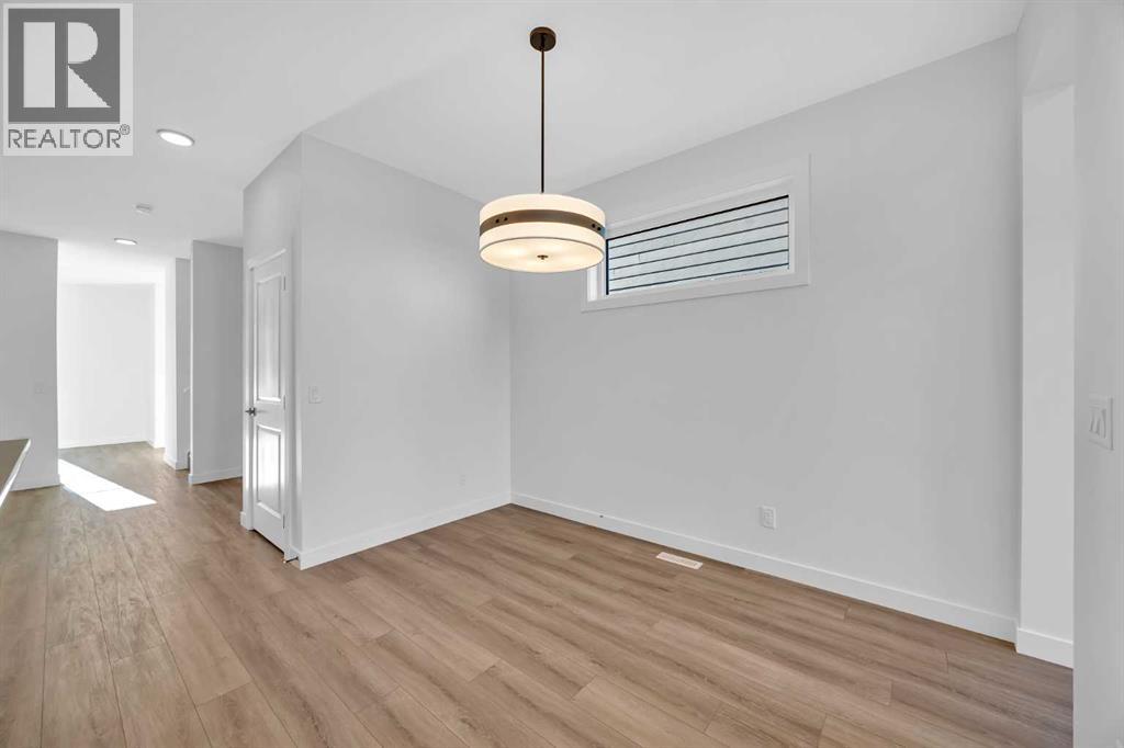 14 Versant Path SW - 15