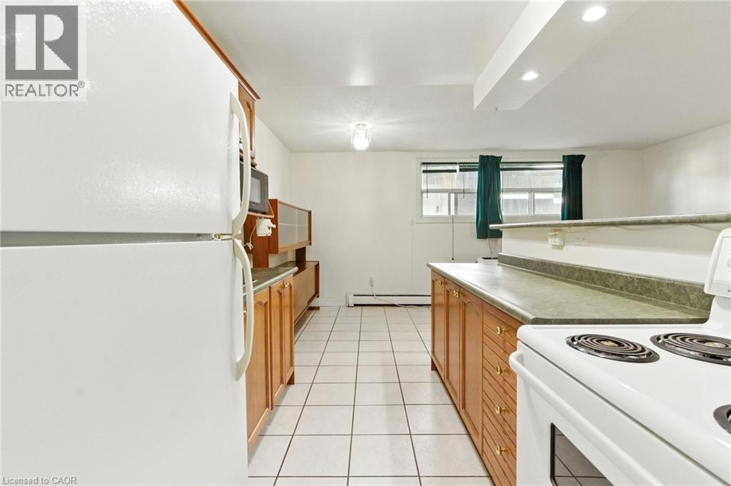 #102 264 OAKDALE Avenue - 11