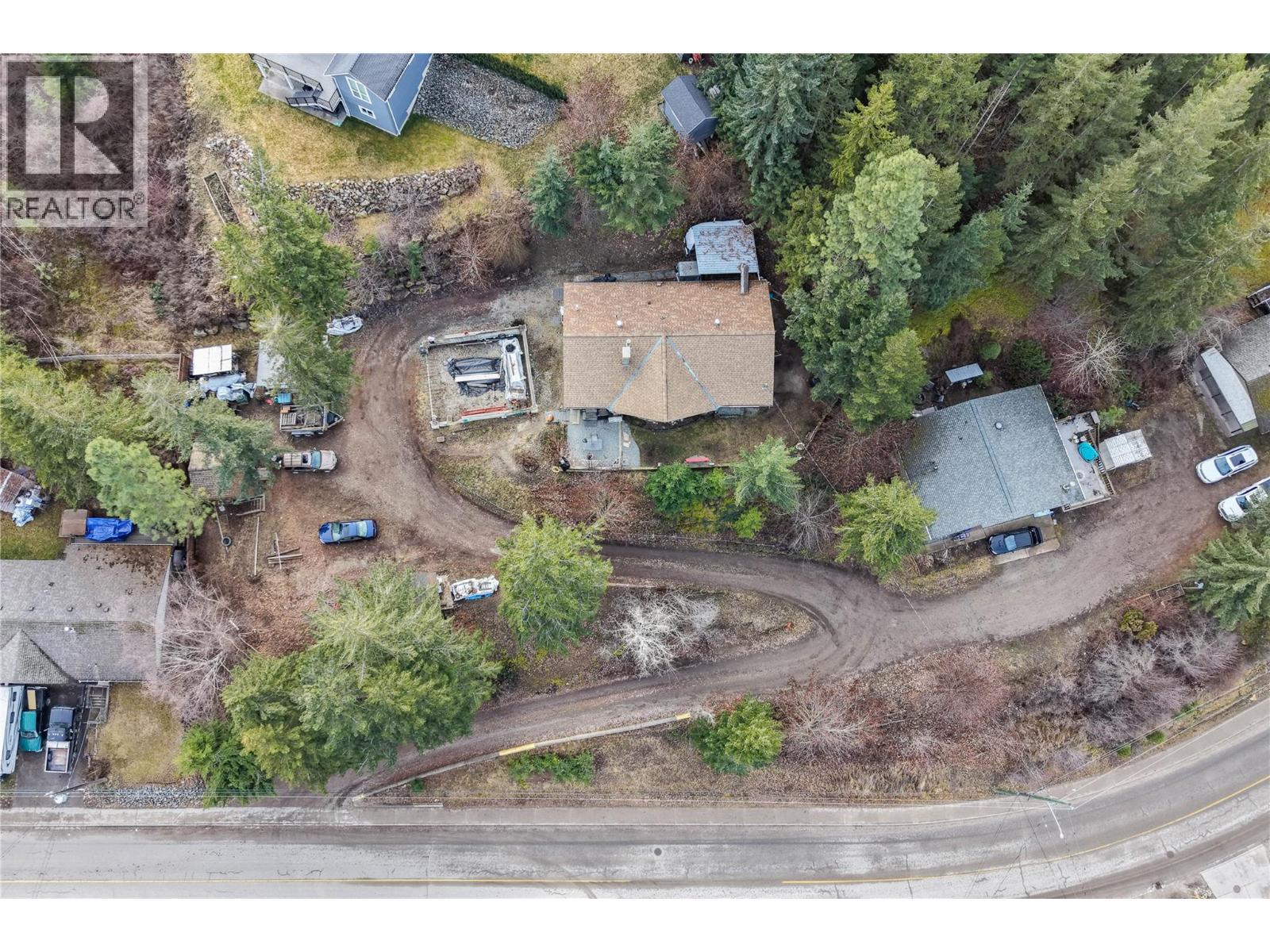 164 Cliffview Drive - 1