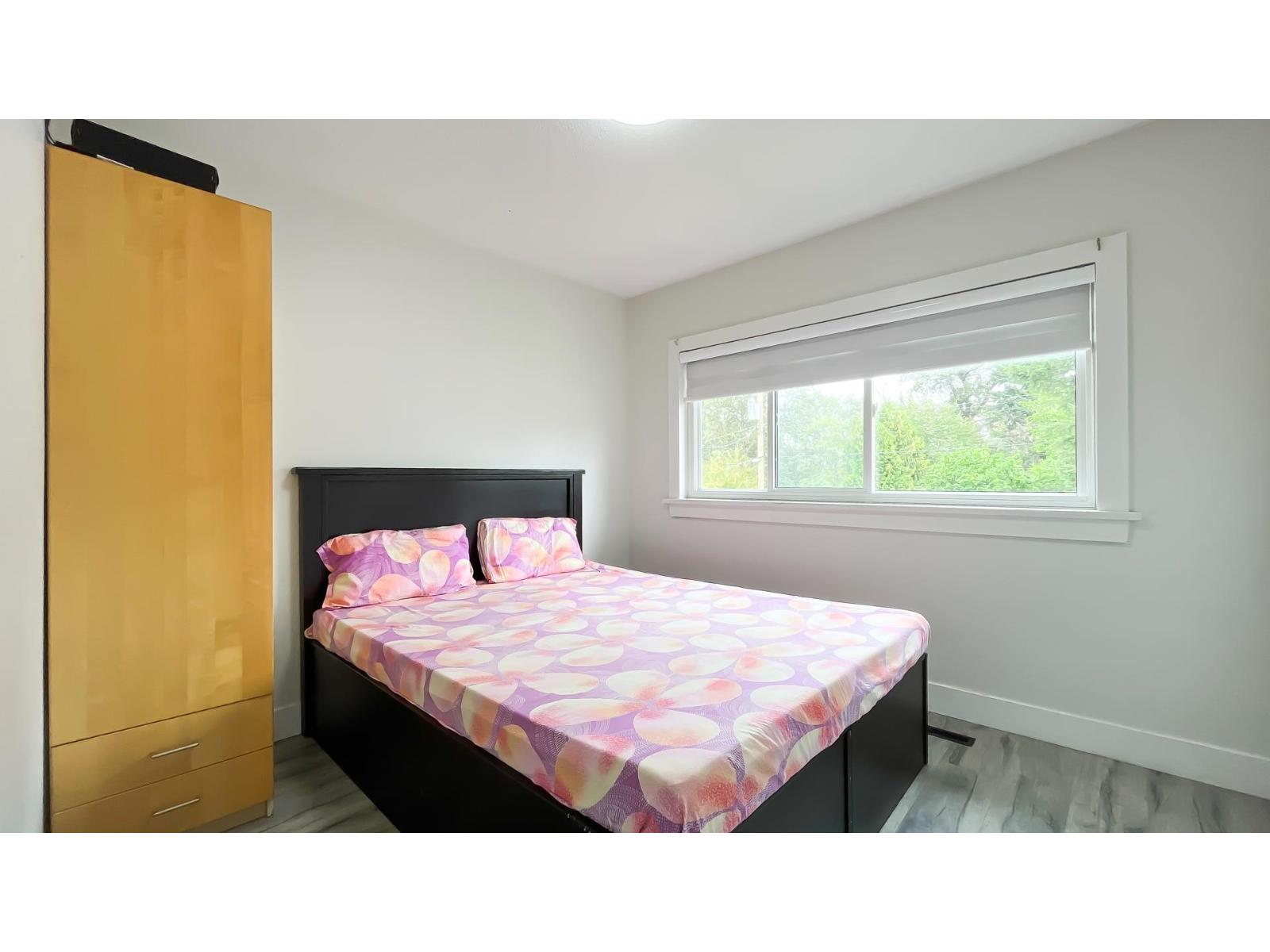 6 Bed, 3 Bath House for Sale in Surrey – 14171 77A AVENUE, Surrey – MLS# R3125753 - Image 8