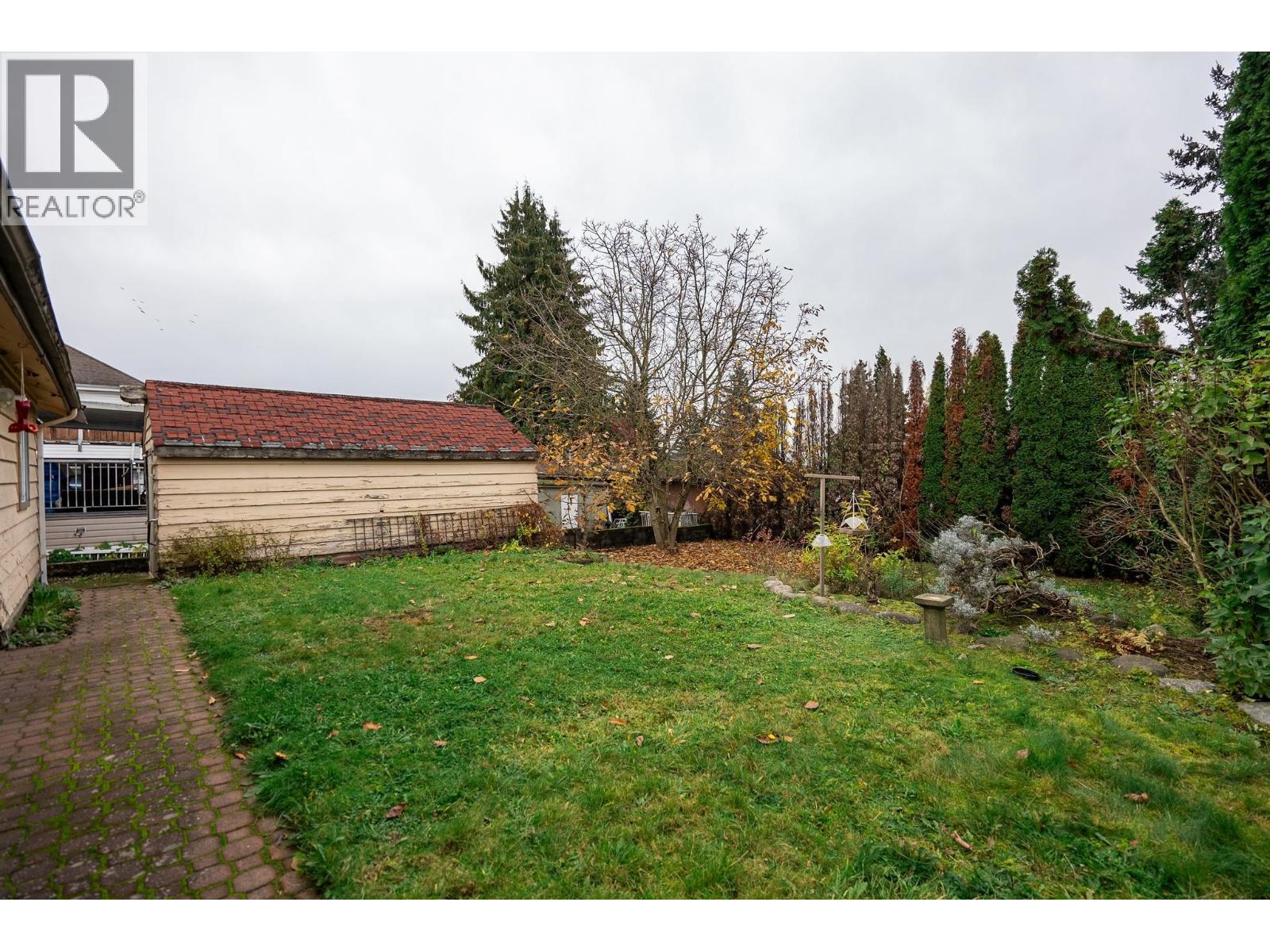 2006 HAMILTON STREET, New Westminster