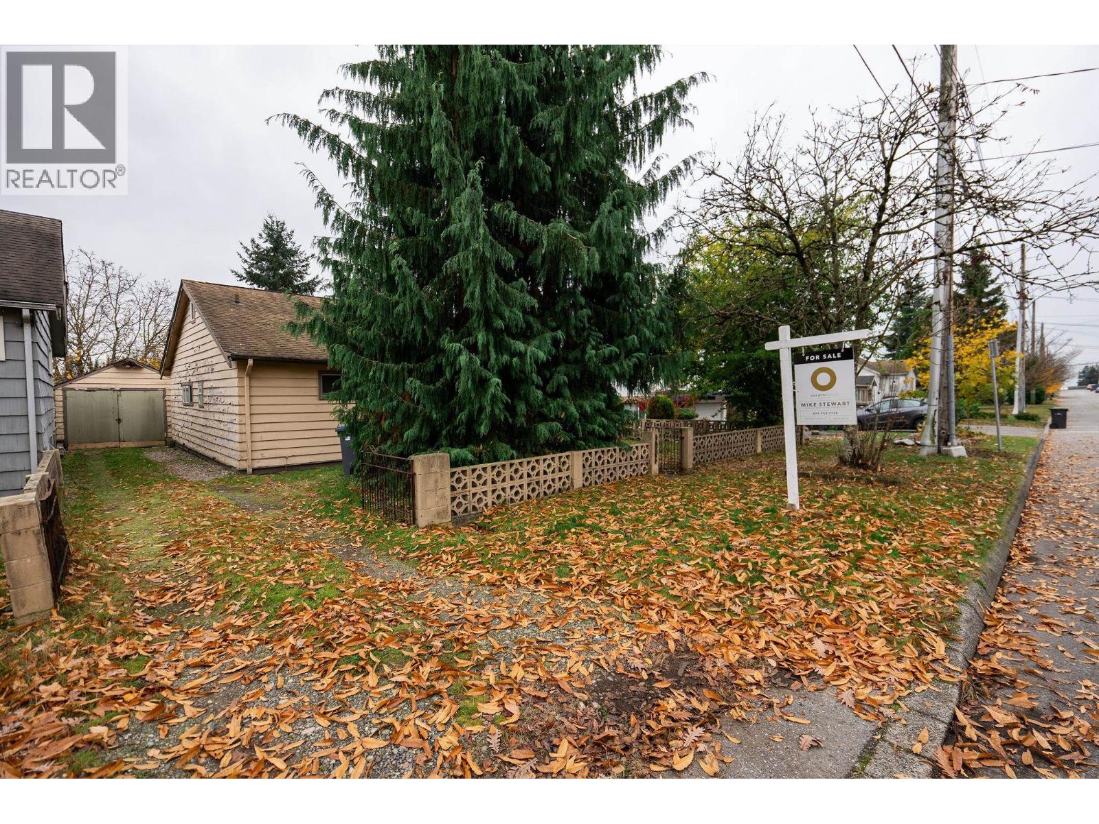 2006 HAMILTON STREET, New Westminster