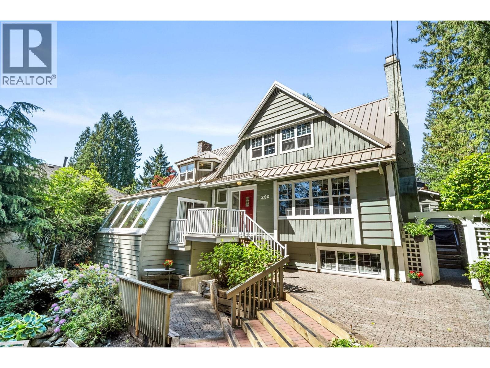 230 W 22ND STREET