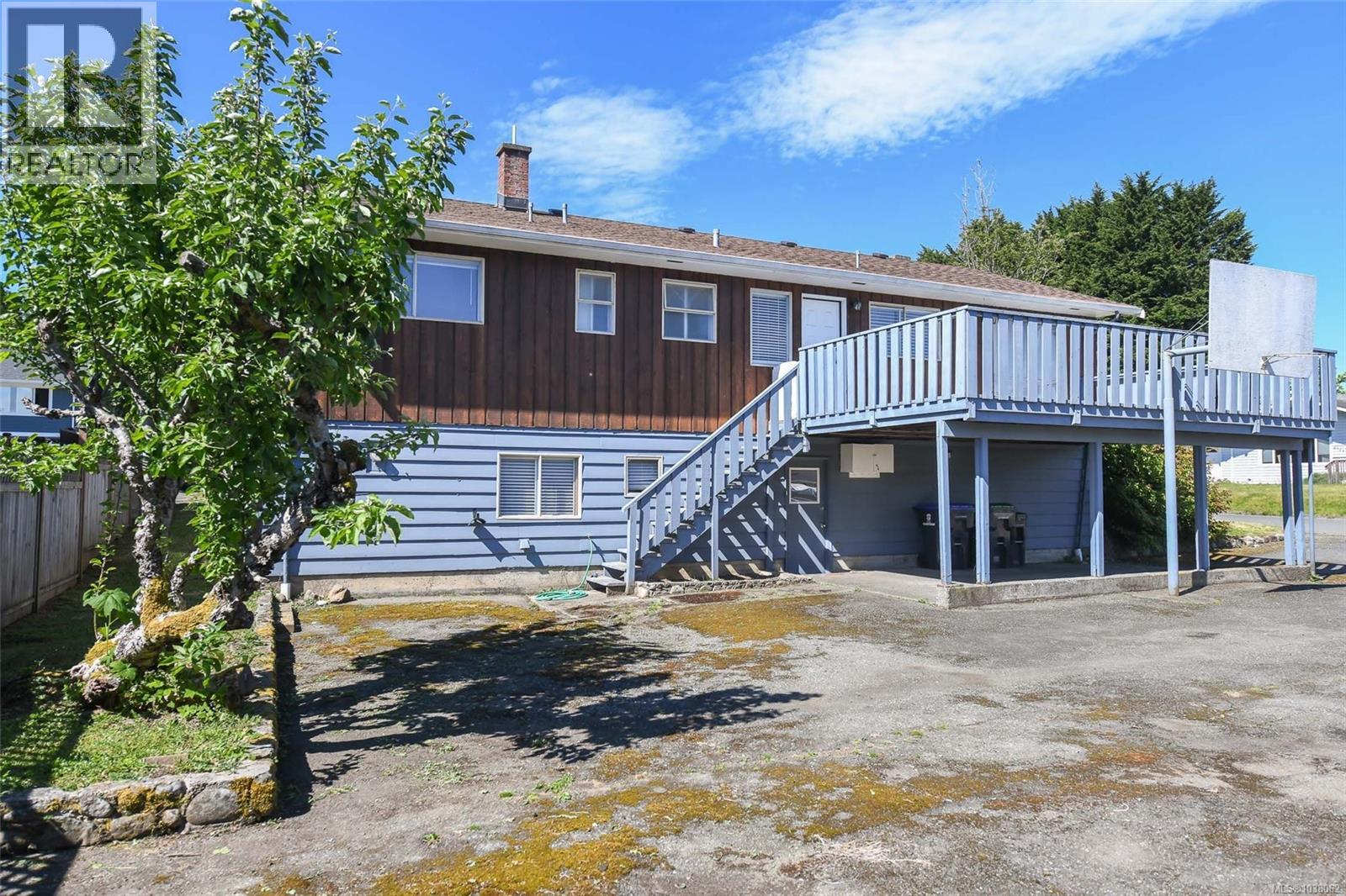 2029 Cedar Cres - 31