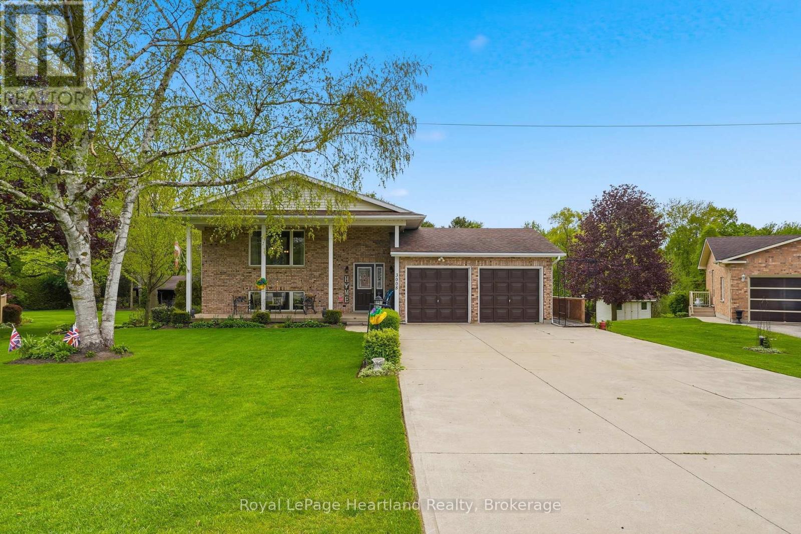 3008 BROOKHAVEN DRIVE - 1