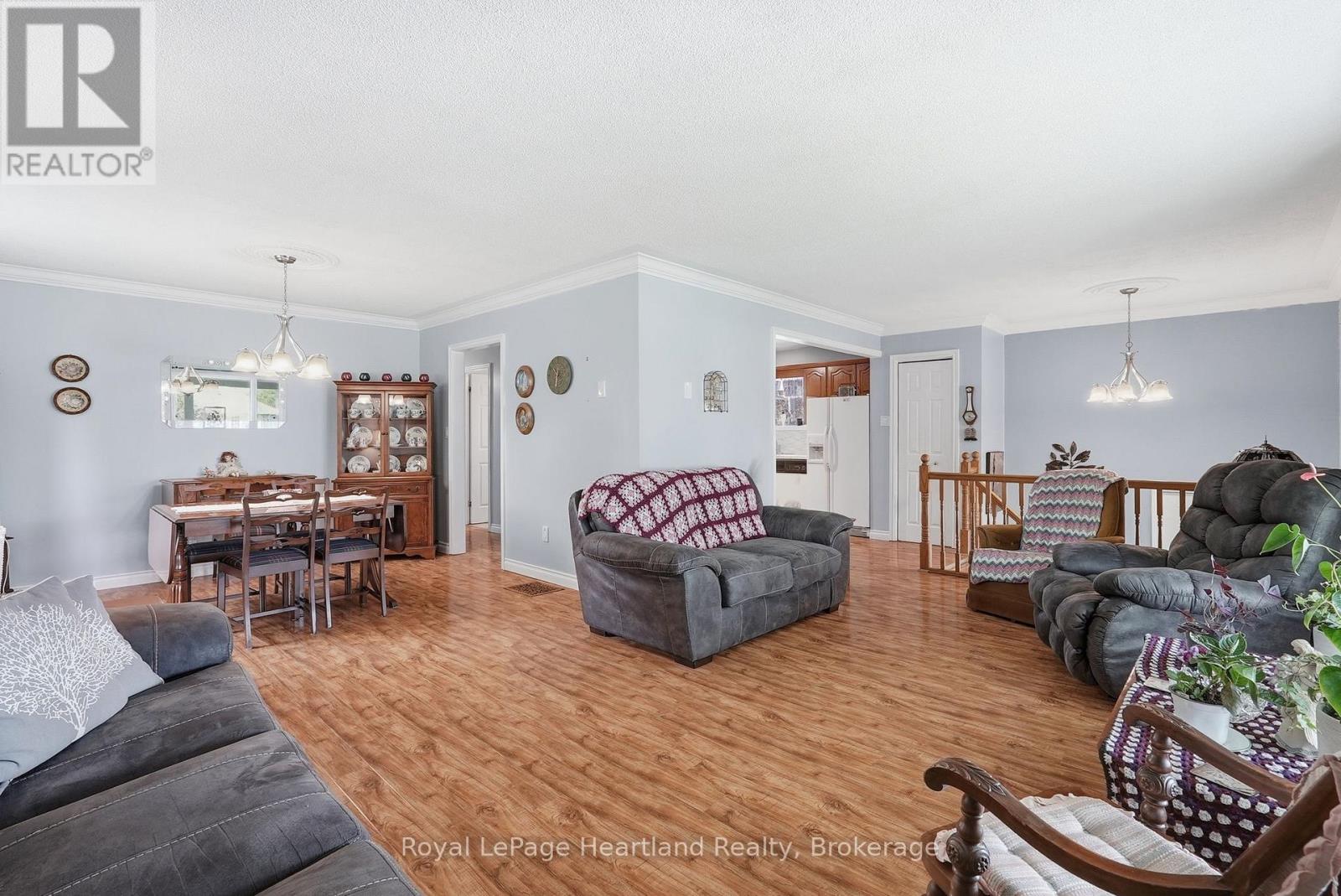 3008 BROOKHAVEN DRIVE - 10