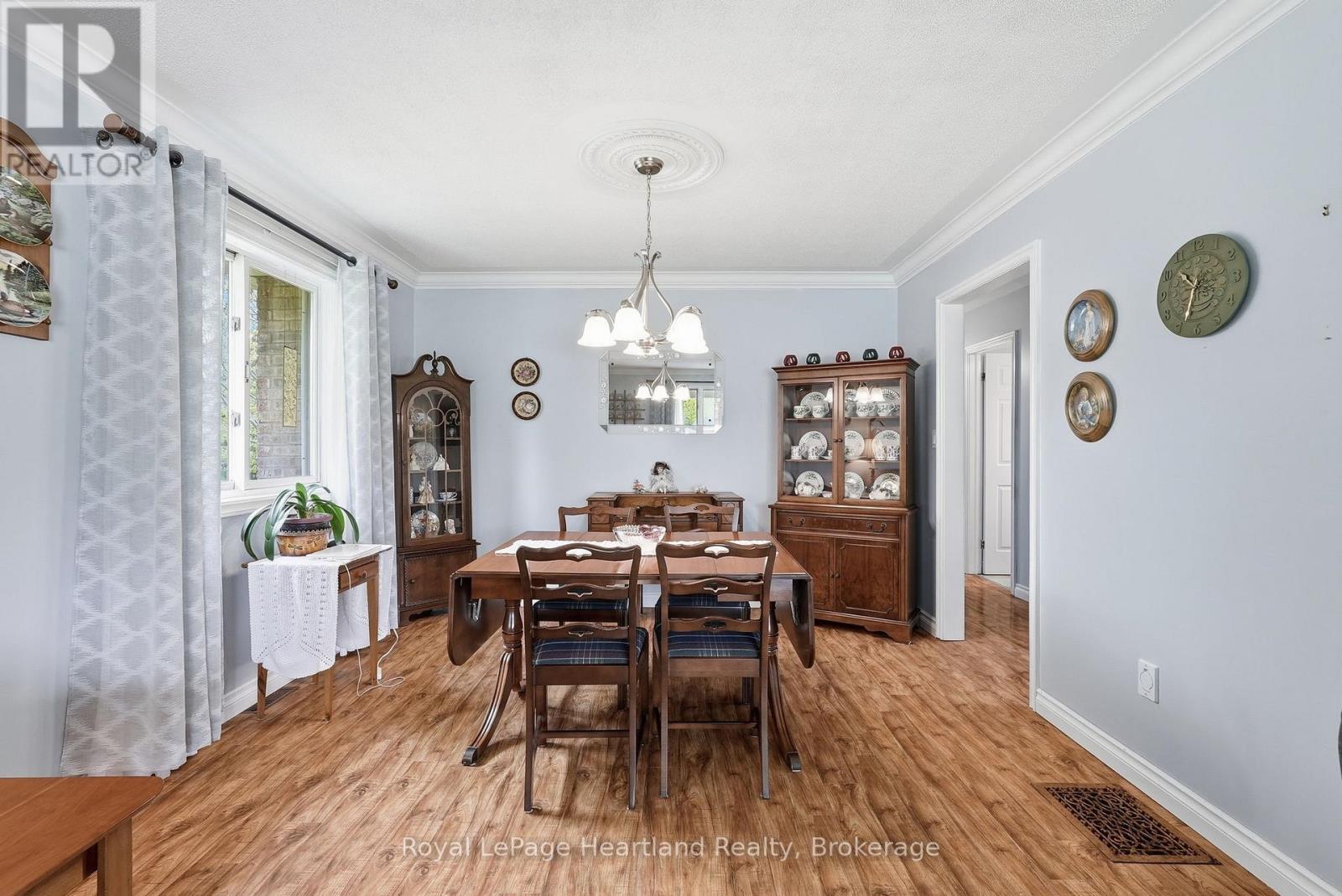 3008 BROOKHAVEN DRIVE - 12