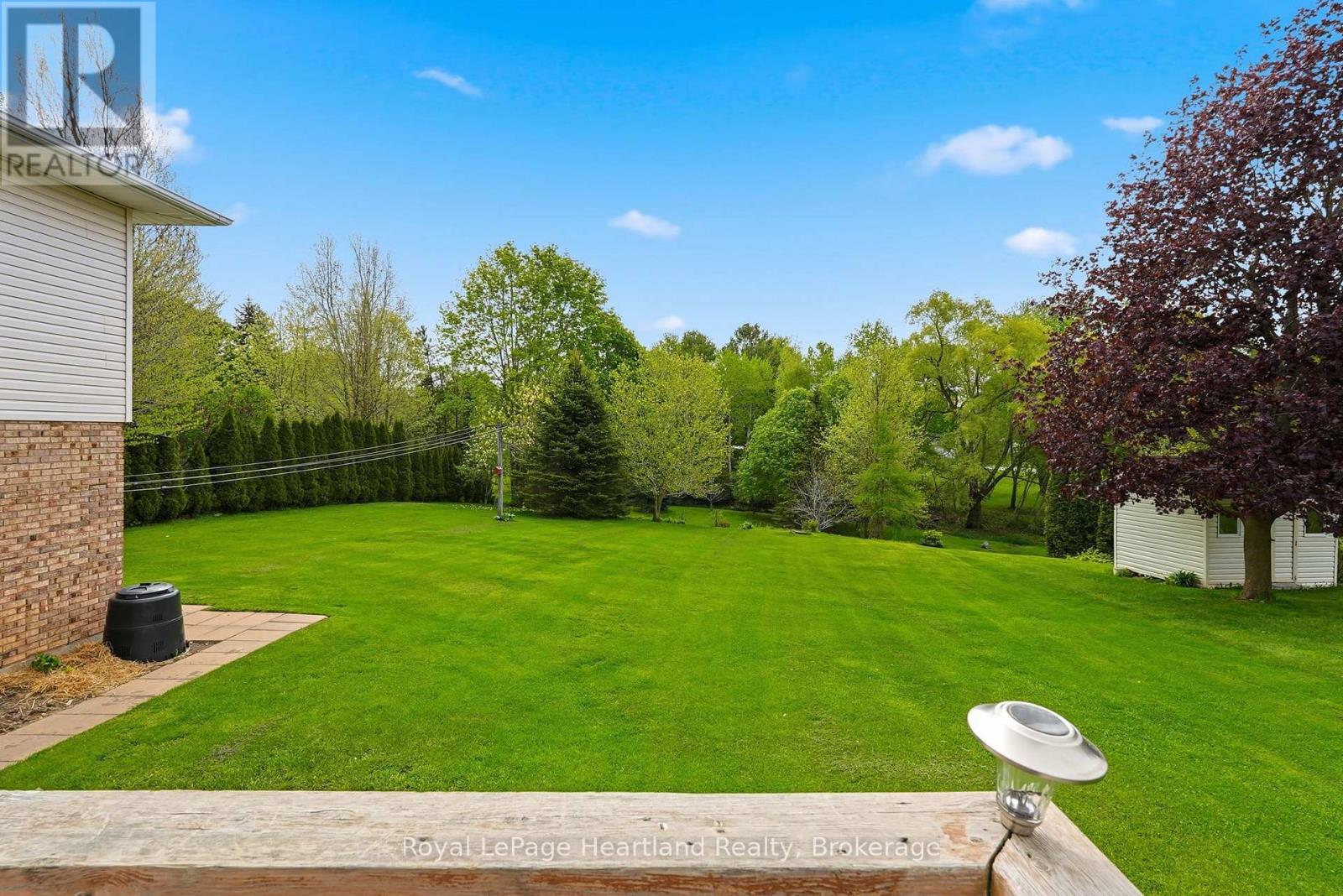3008 BROOKHAVEN DRIVE - 32