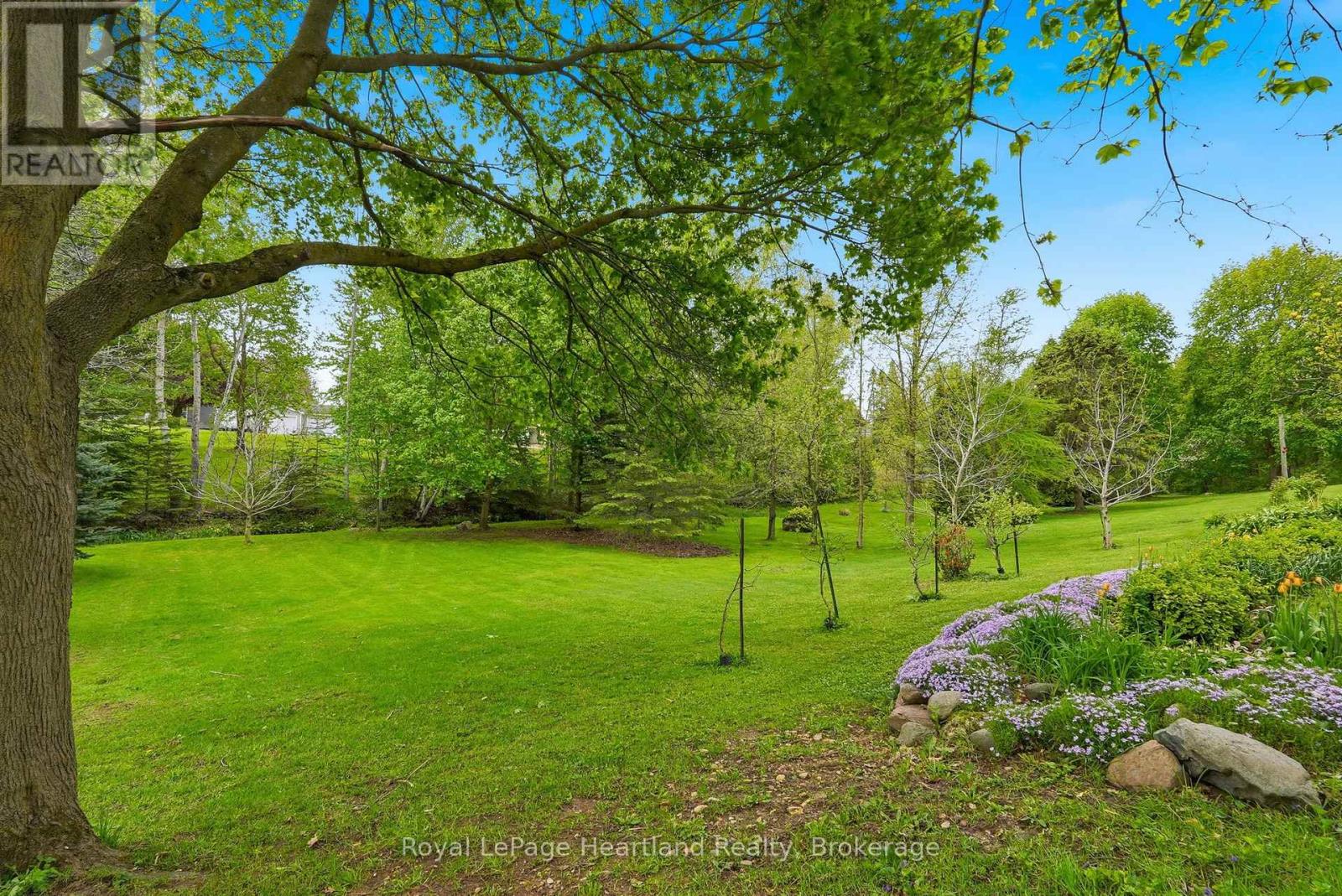 3008 BROOKHAVEN DRIVE - 35