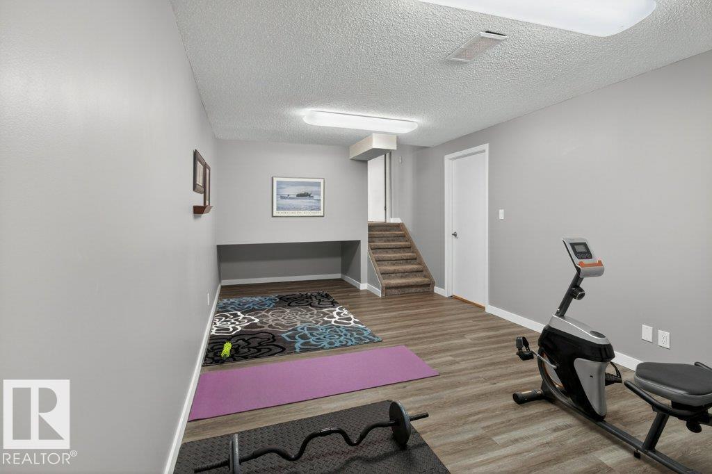 18007 99A AV NW NW - 22