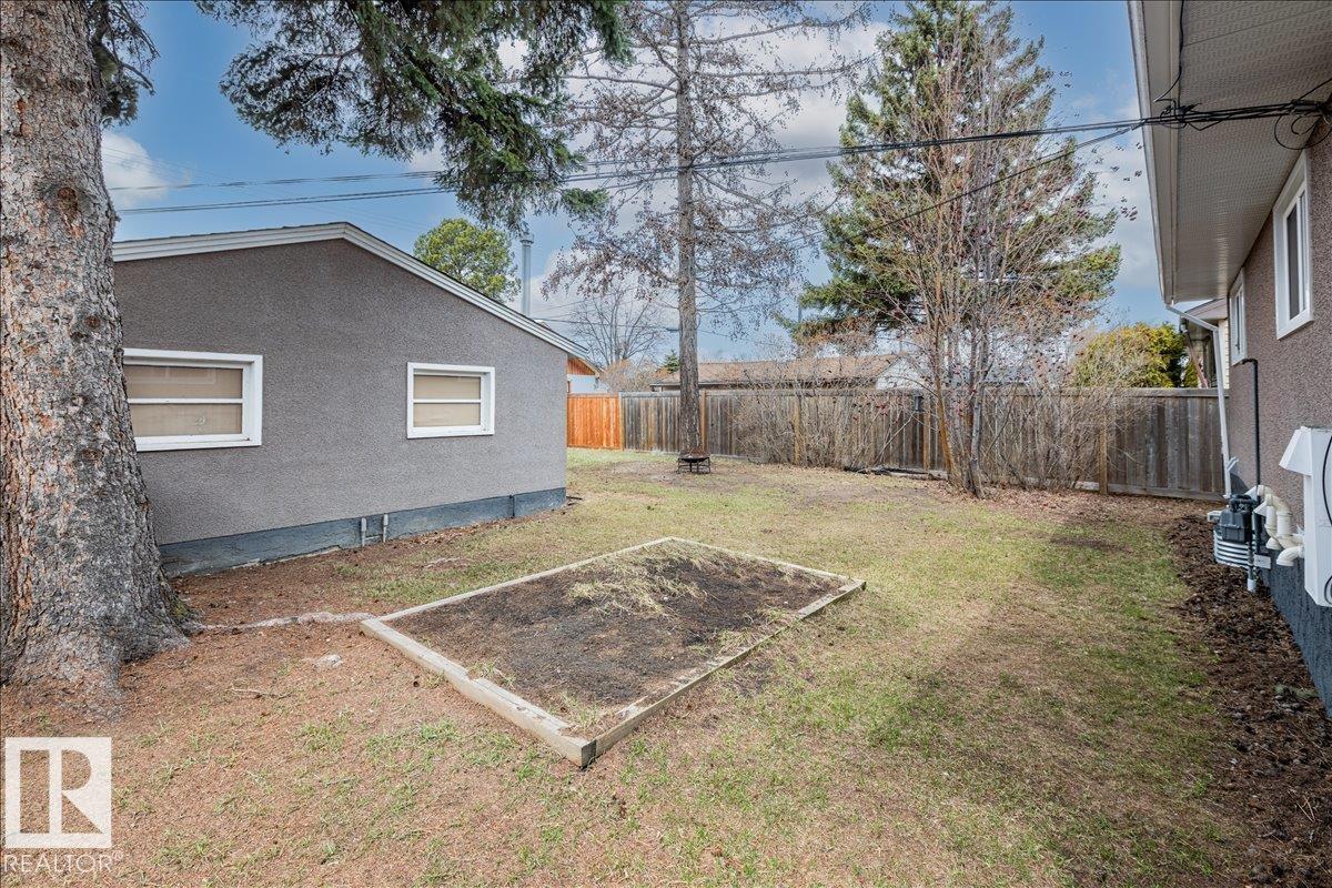 13608 137 ST NW - 40