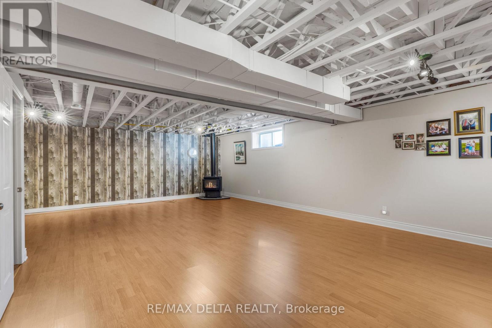 131 CALEDONIA ROAD - 25