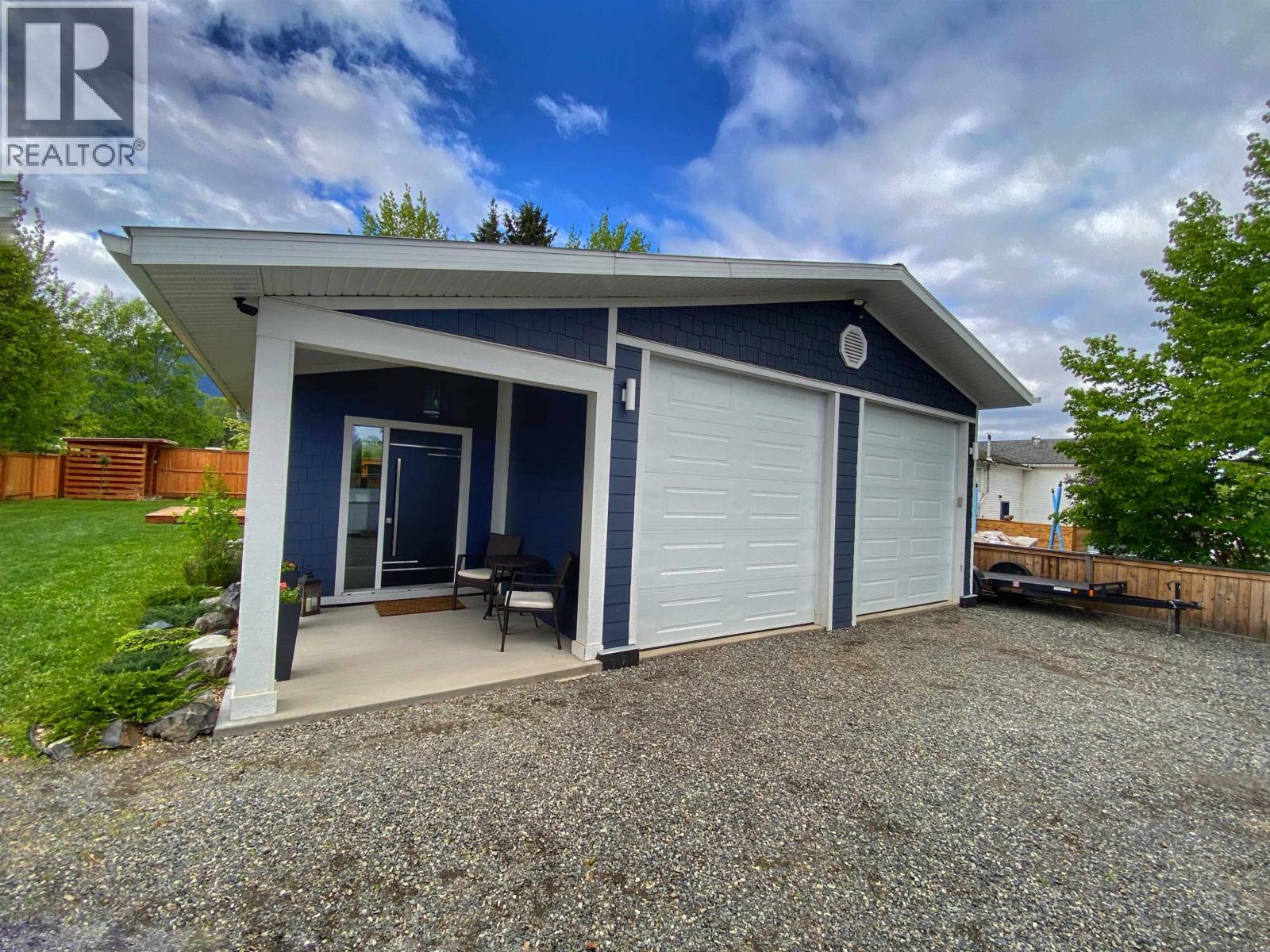 2136 21 AVENUE, Hazelton