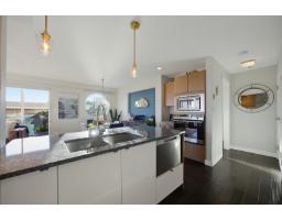 502 14955 Victoria Avenue, White Rock, BC V4B1G2 Photo 8