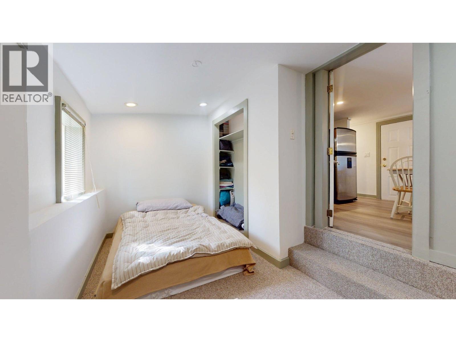 20 40022 GOVERNMENT ROAD, Squamish