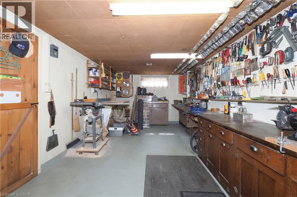 159 RIVERBANK Drive - 24