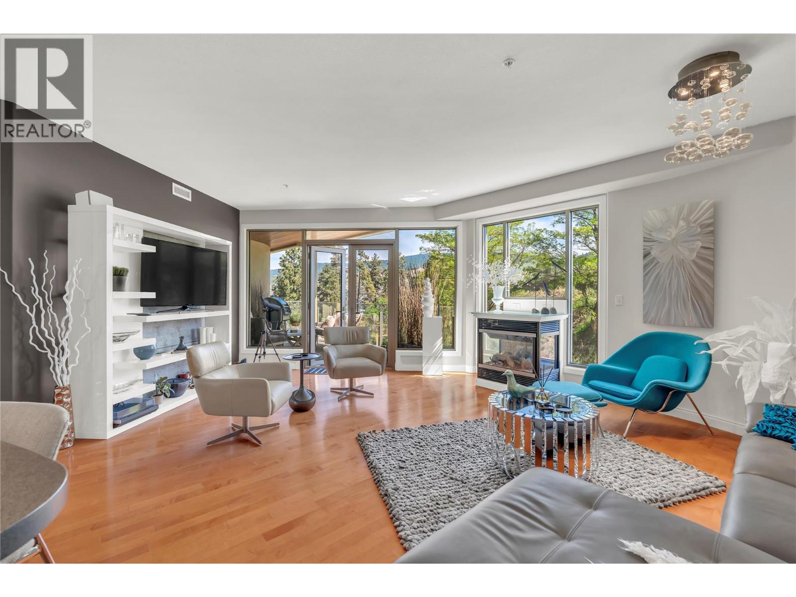 606 250 Marina Way, Penticton