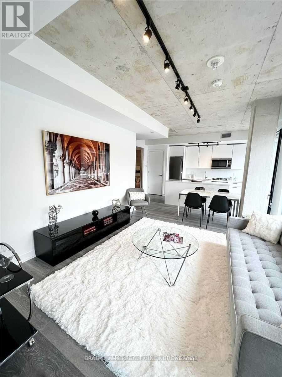 #812 55 ONTARIO STREET - 3