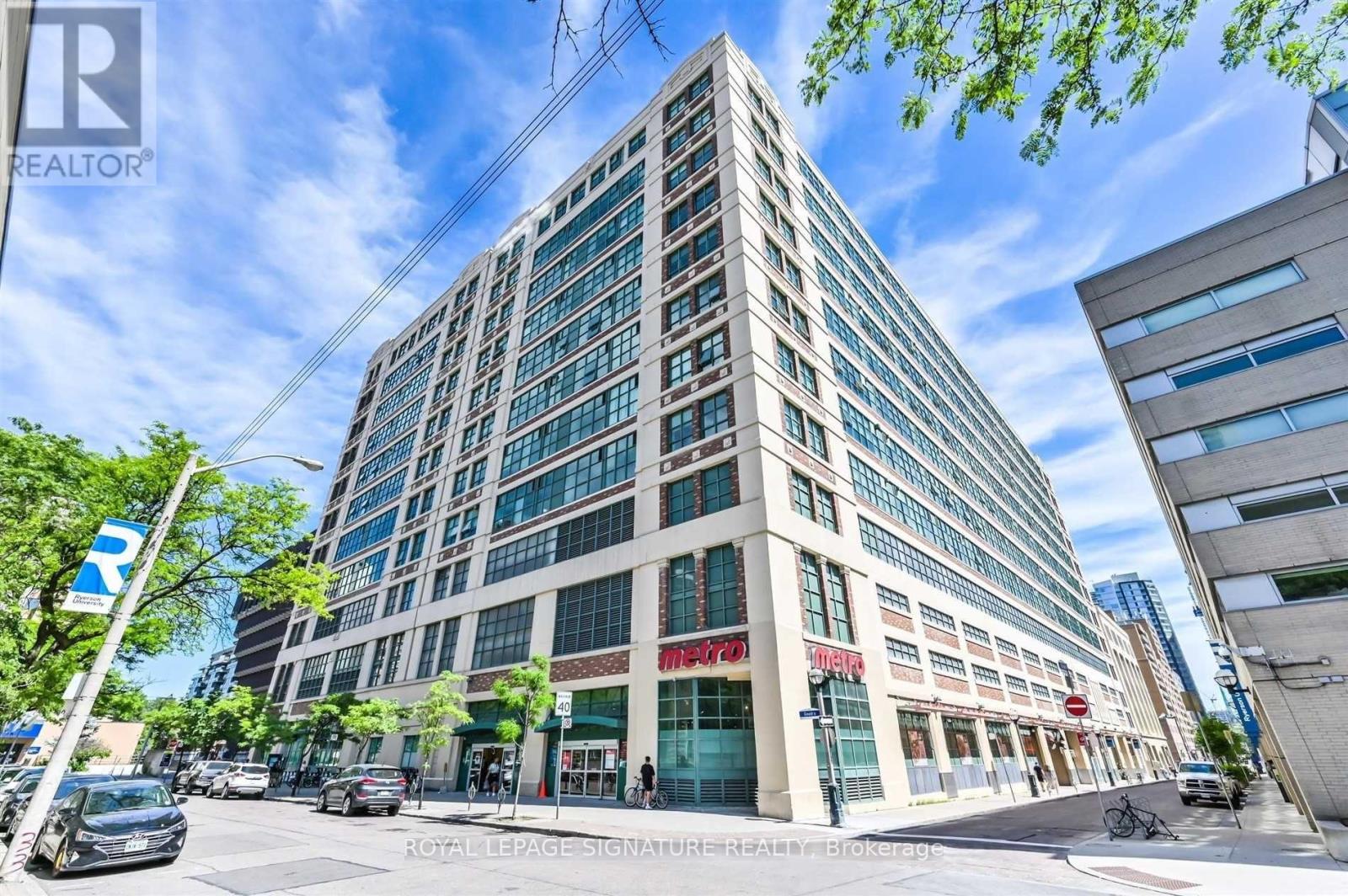 #655 155 DALHOUSIE STREET - 38