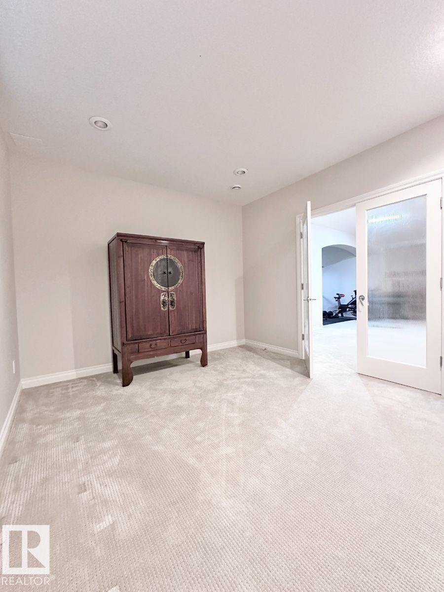 820 DRYSDALE RU NW - 46