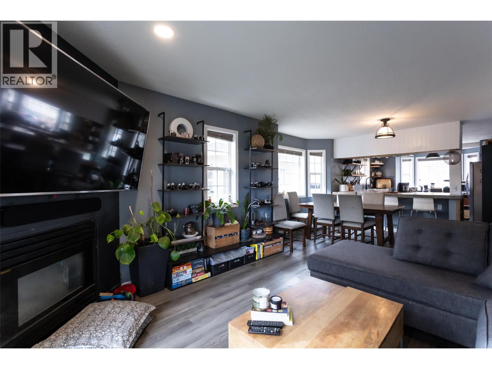 527 Yates Road Unit# 5, Kelowna
